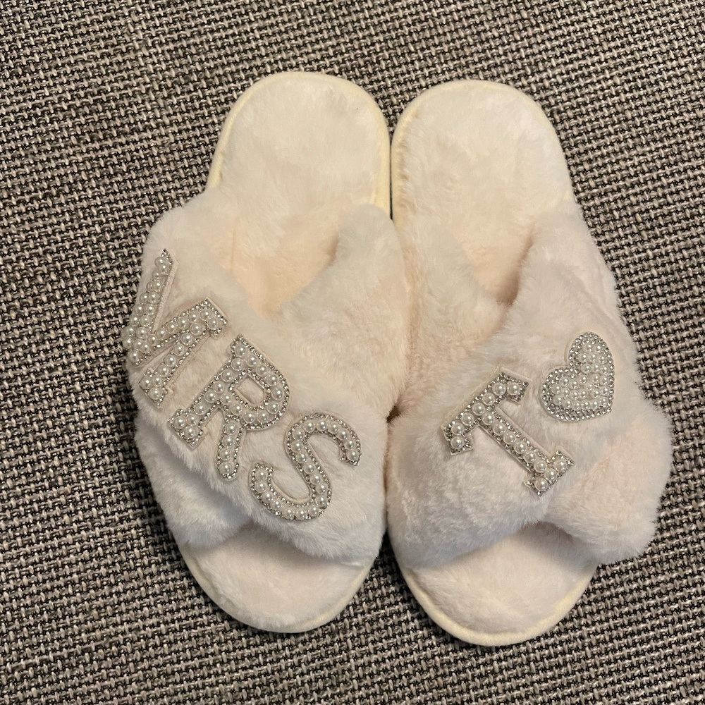 Bridal Slippers size 8-9 US, BRAND NEW